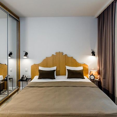 Rasta Boutique Hotel Meidan Tbilisi ภายนอก รูปภาพ
