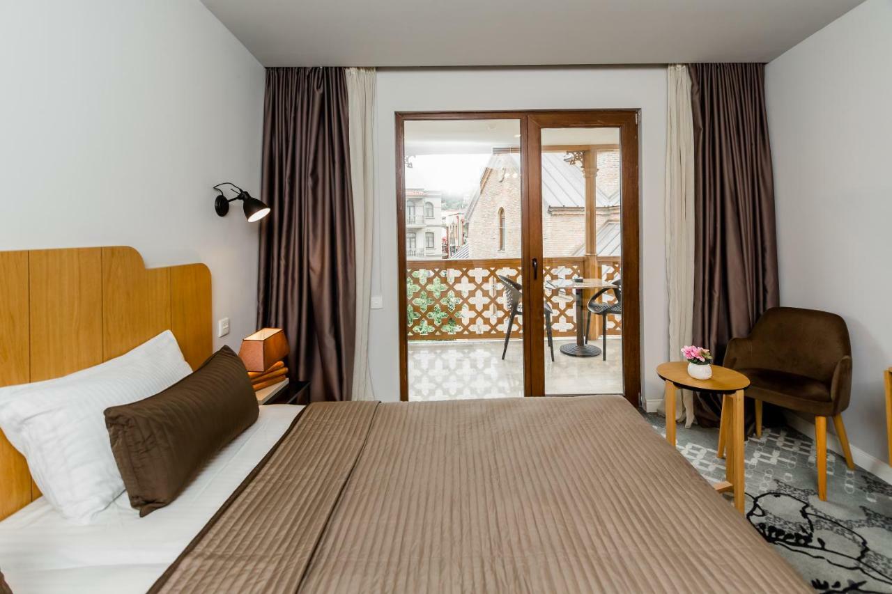 Rasta Boutique Hotel Meidan Tbilisi ภายนอก รูปภาพ