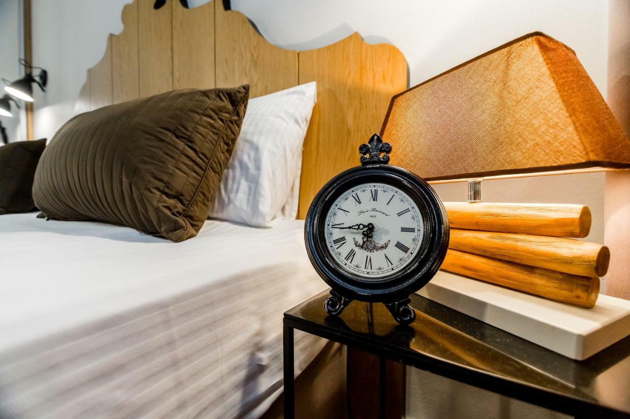 Rasta Boutique Hotel Meidan Tbilisi ภายนอก รูปภาพ