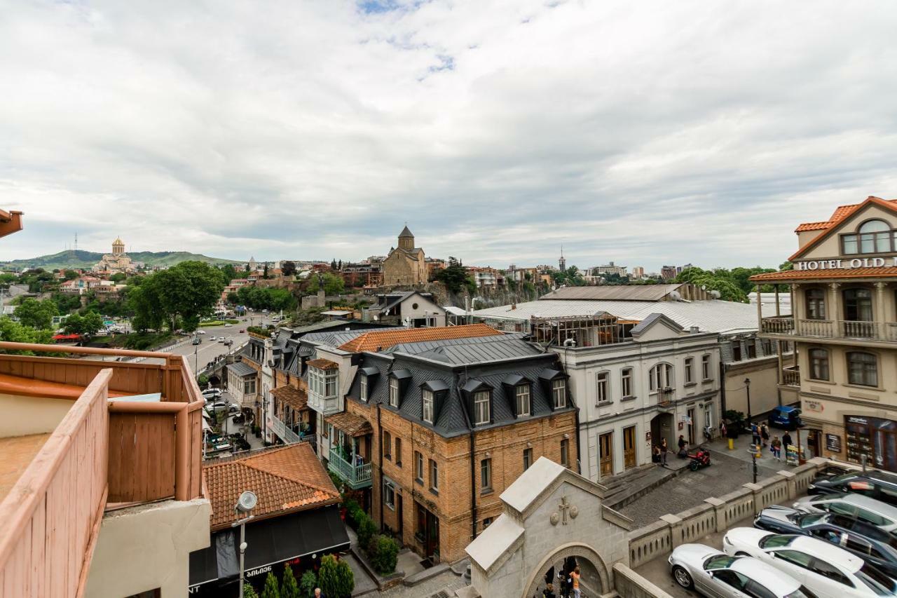 Rasta Boutique Hotel Meidan Tbilisi ภายนอก รูปภาพ