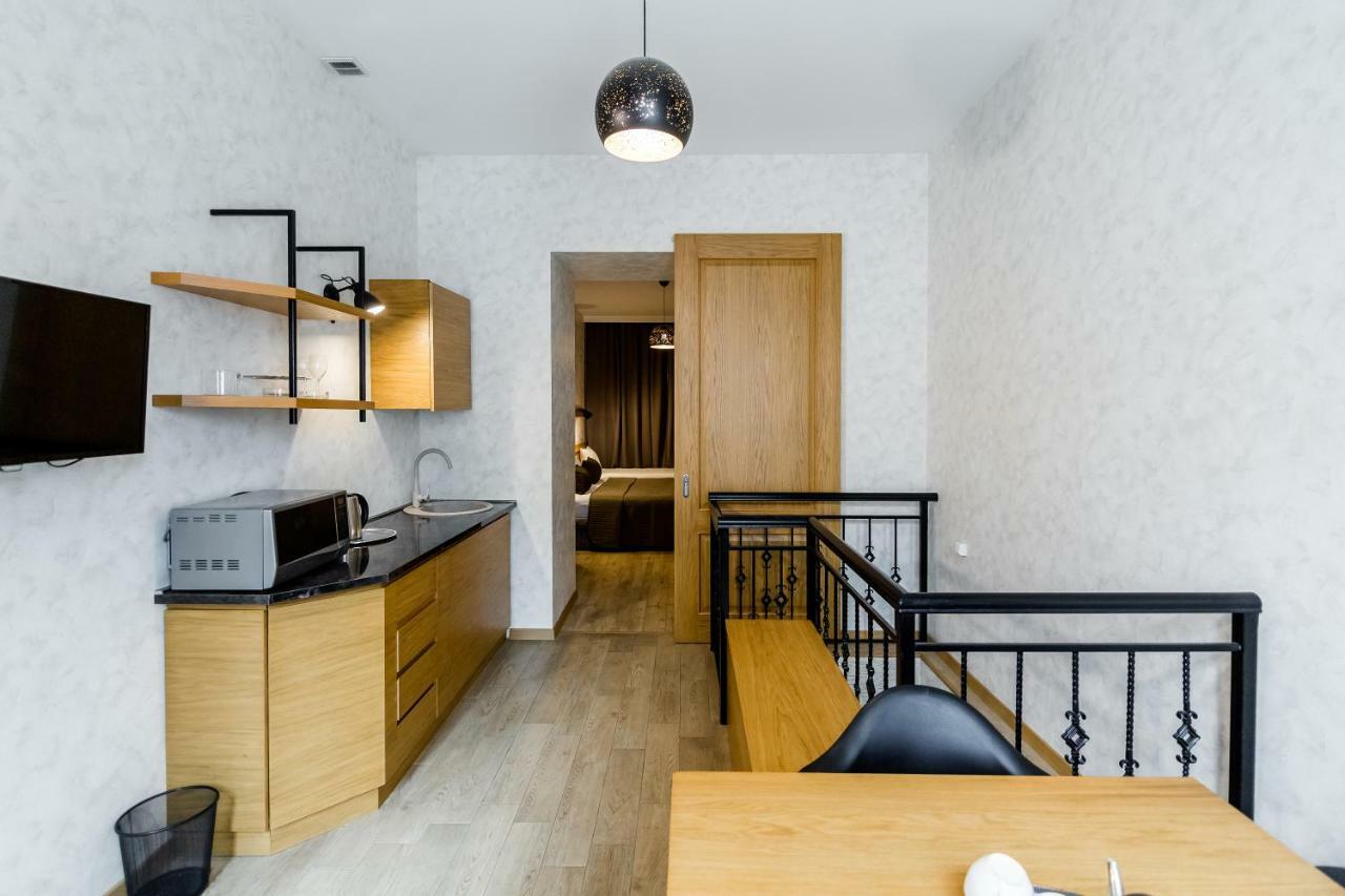 Rasta Boutique Hotel Meidan Tbilisi ภายนอก รูปภาพ