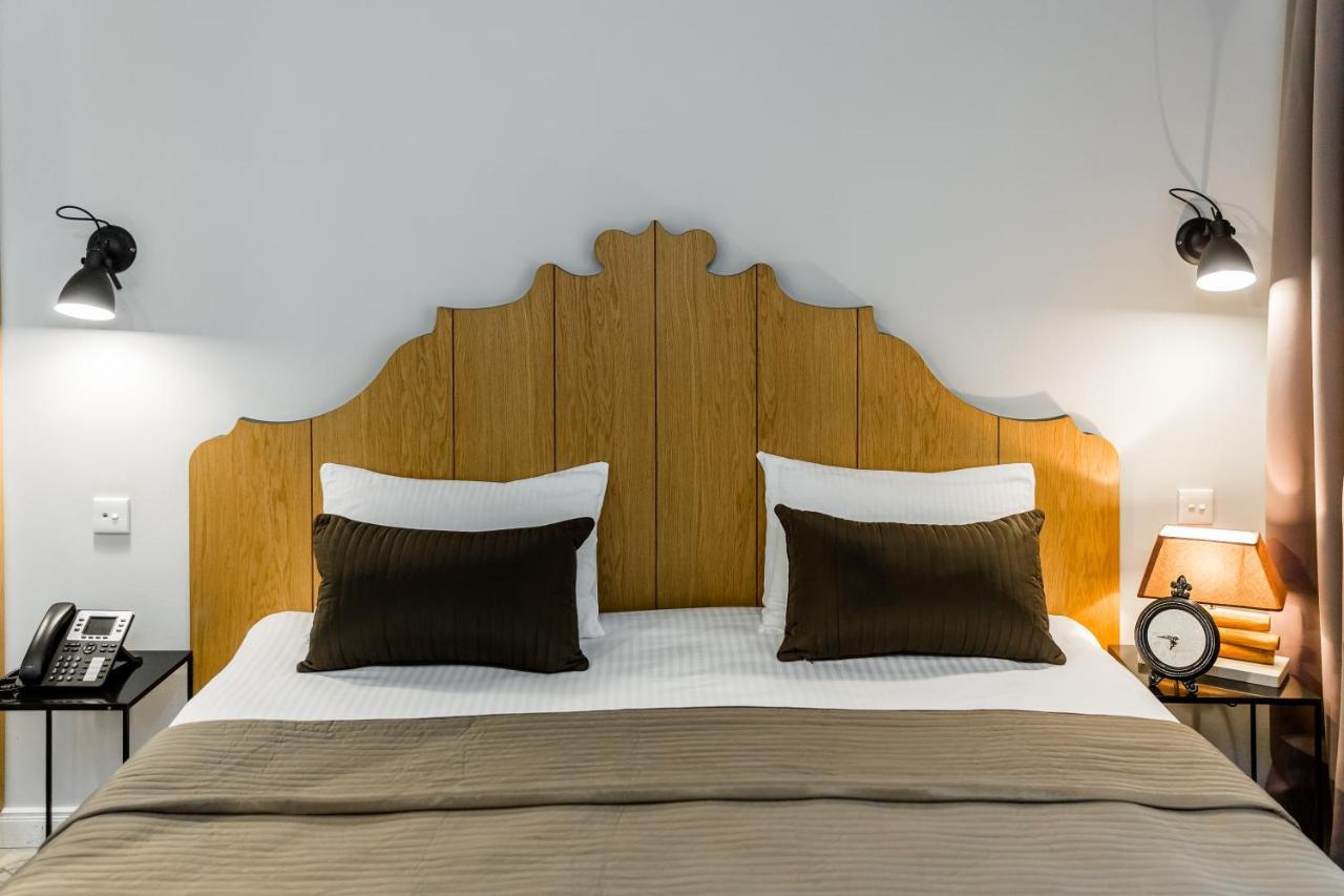 Rasta Boutique Hotel Meidan Tbilisi ภายนอก รูปภาพ