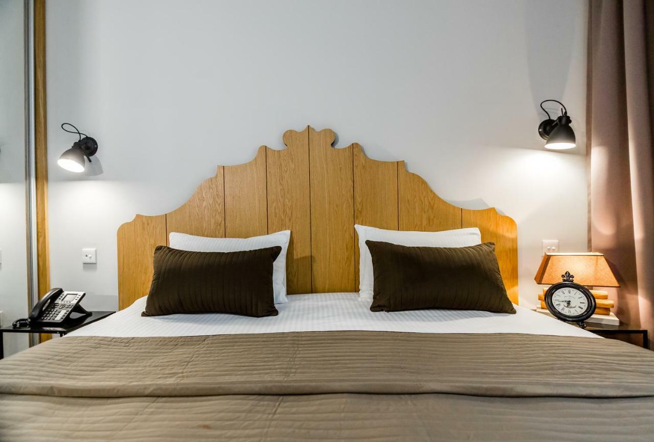 Rasta Boutique Hotel Meidan Tbilisi ภายนอก รูปภาพ