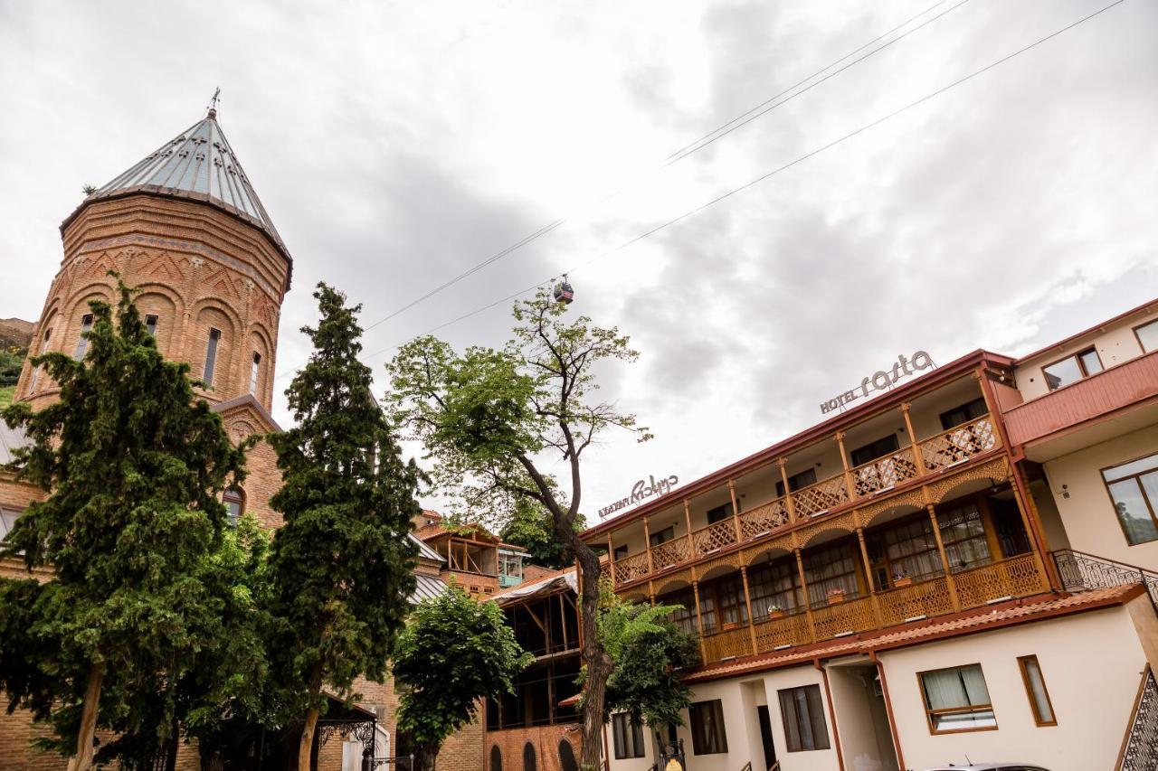 Rasta Boutique Hotel Meidan Tbilisi ภายนอก รูปภาพ